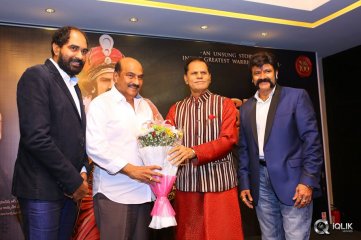 TSR Felicitates Gautamiputra Satakarni Team